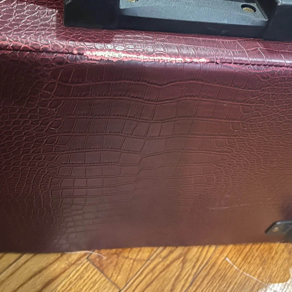 Huaqvarna Viking vintage suitcase